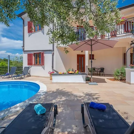Serene Summer Oasis - Pool, Jacuzzi, Sauna, Sea View - Lara *