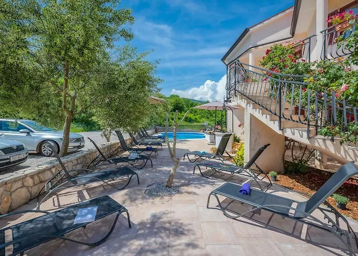 Serene Summer Oasis - Pool, Jacuzzi, Sauna, Sea View - Lara Διαμέρισμα *