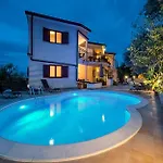 Serene Summer Oasis - Pool, Jacuzzi, Sauna, Sea View - Lara Drenje (Istria)