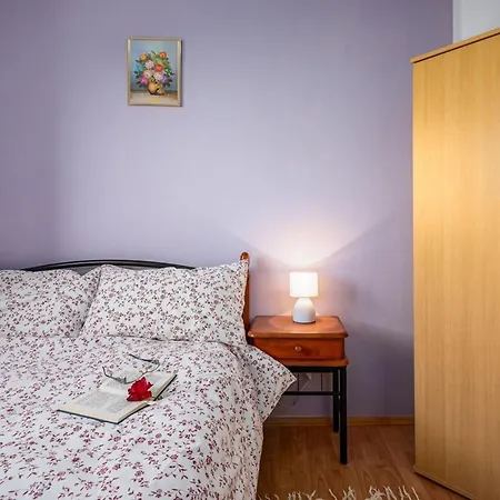 Serene Summer Oasis - Pool, Jacuzzi, Sauna, Sea View - Lara Apartment *