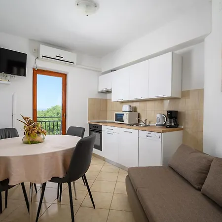 Apartment Serene Summer Oasis - Pool, Jacuzzi, Sauna, Sea View - Lara Drenje (Istria)